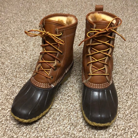 L.L. Bean Shoes - LL Bean 8” lined boots.  Size 6W